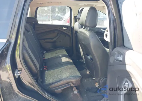 2014 Ford Escape Titanium z USA, uszkodzony, nr VIN 1FMCU9J98EUD77884